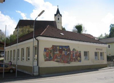 Das Schulgebäude